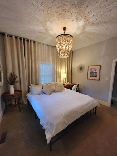 West End House | Historic West End Atlanta Treasure - Close to Downtown & Beltline