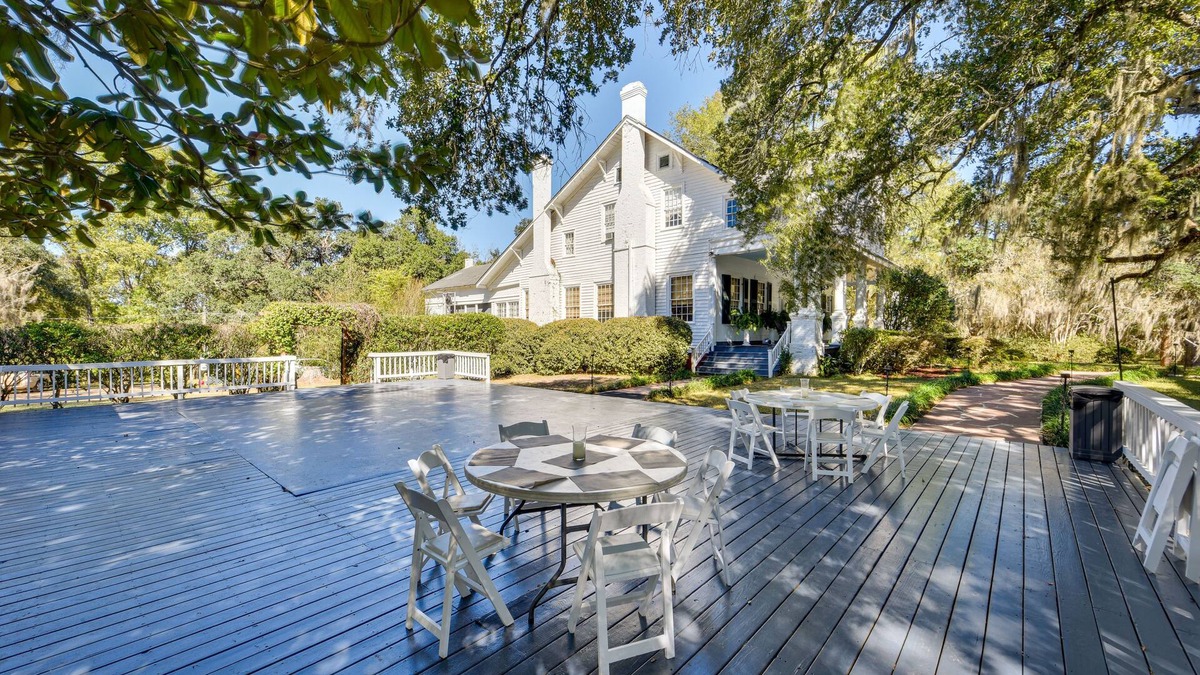 Pinckneyville House | Historic Woodville Estate w/Pool: Pets Welcome!