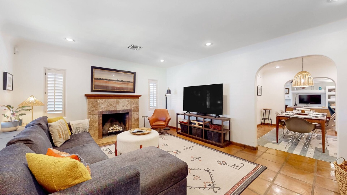 Campus Vista House | Historical, dog-friendly house with putting green, outdoor kitchen & fenced yard