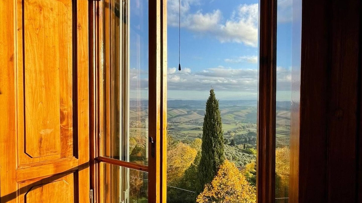 Chianni Apartment | Historical home 3 bedroom 2 bath in Western Tuscany with magnificent views