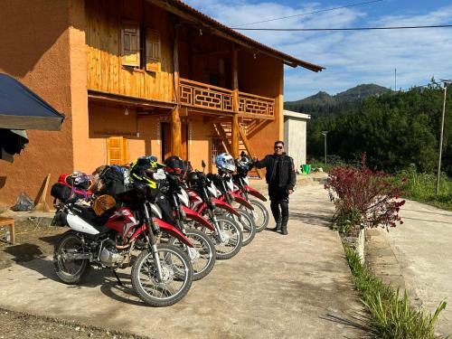 Quan Ba House | Hoàng nam Homestay