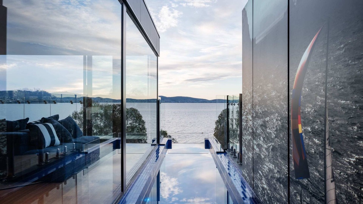 Battery Point Apartment | 'Hobart' - Penthouse with private heated pool