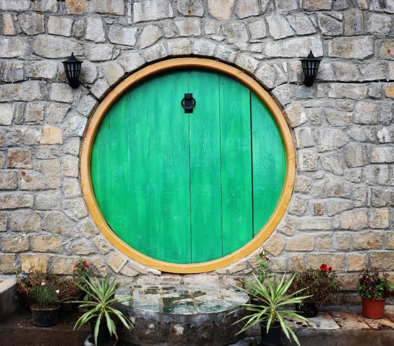 Bir Villa | Hobbit House Bir