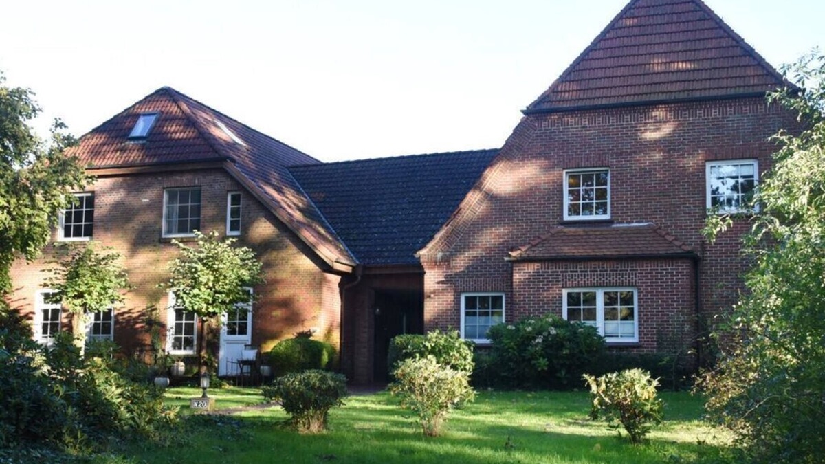 Loxstedt House | Hof-Freigeist Wiesenblick