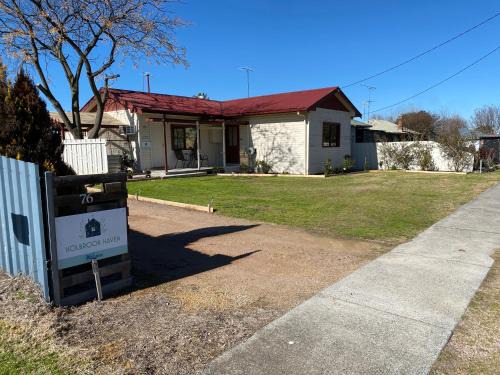 Holbrook Bed & Breakfast | Holbrook Haven - Bed and Breakfast