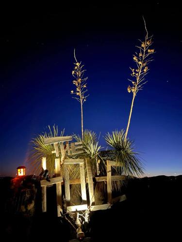 Columbus House | Hole in the Wall Getaway - USA Mexico Border Bed and Breakfast