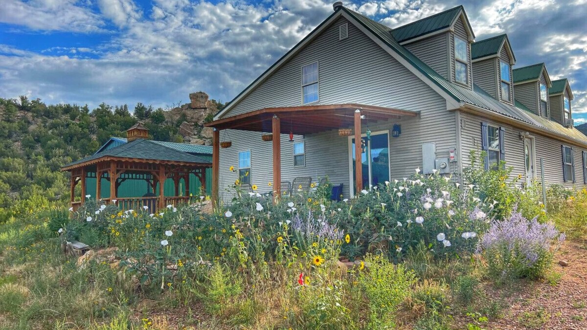 Canon City House | Hole In The Wall Ranch
