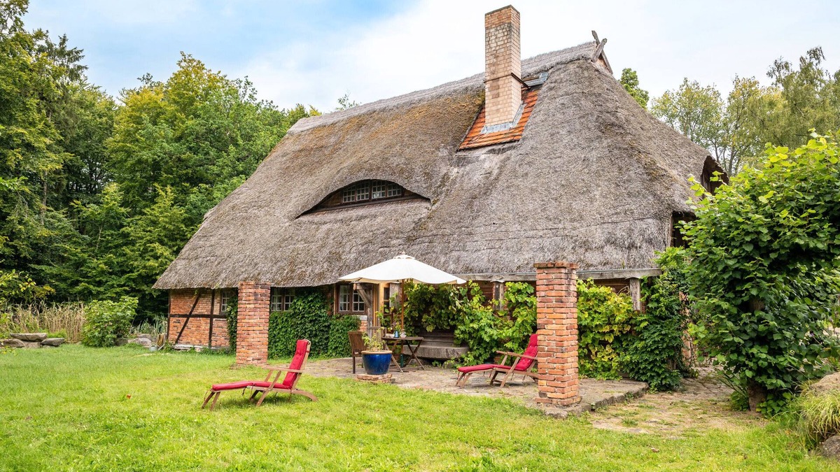 Kalkhorst Apartment | Holiday Apartment 'Charming Apartment in the Natural Forest'