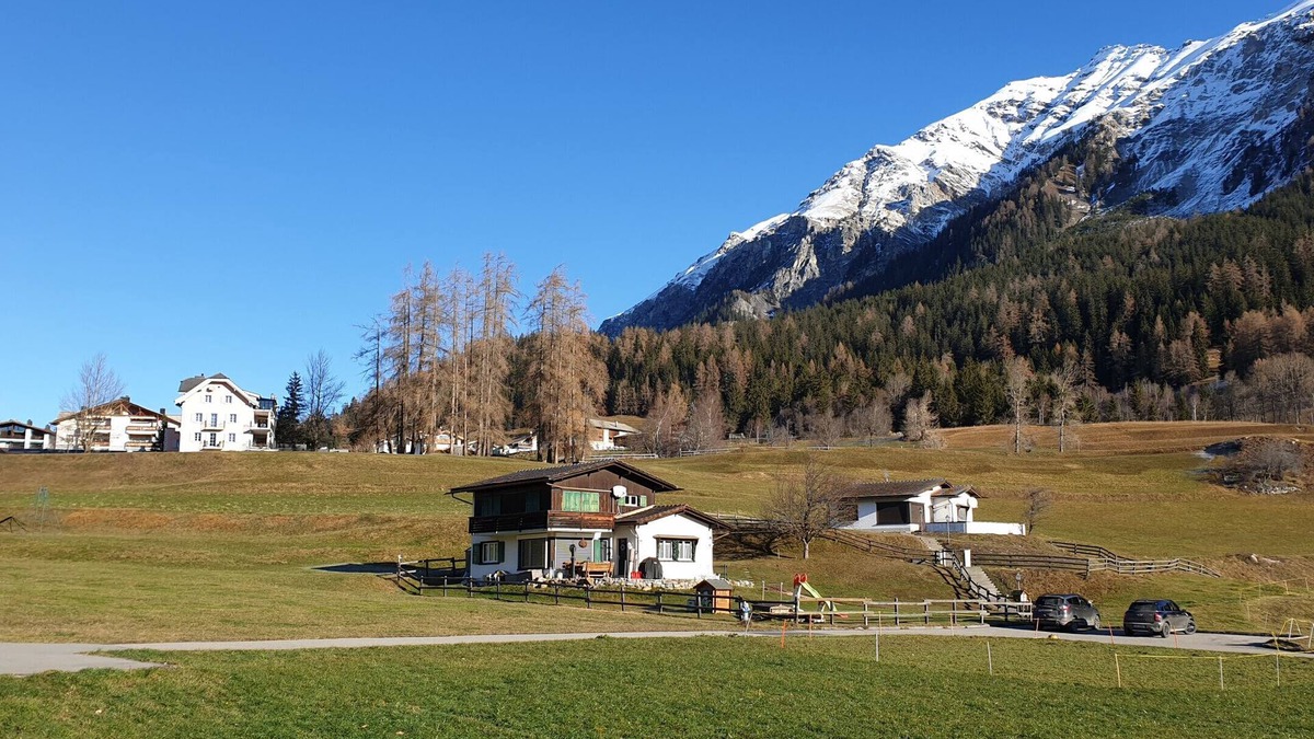 Lenz Apartment | Holiday accommodation Bergzauber Solara for 5 persons Lantsch-Lenzerheide