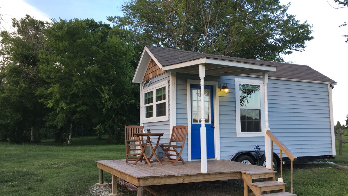 Manvel Cottage | Holiday Acres Tiny house on wheels