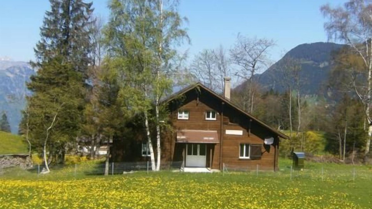 Buerglen Ski Chalet | Holiday apartment Haldi b. Schattdorf for 1 - 7 persons with 2 bedrooms - Chalet