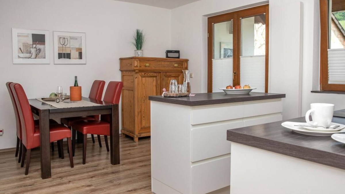 Niedermennig Apartment | Holiday apartment "Riesling" - Holiday apartment Hennen