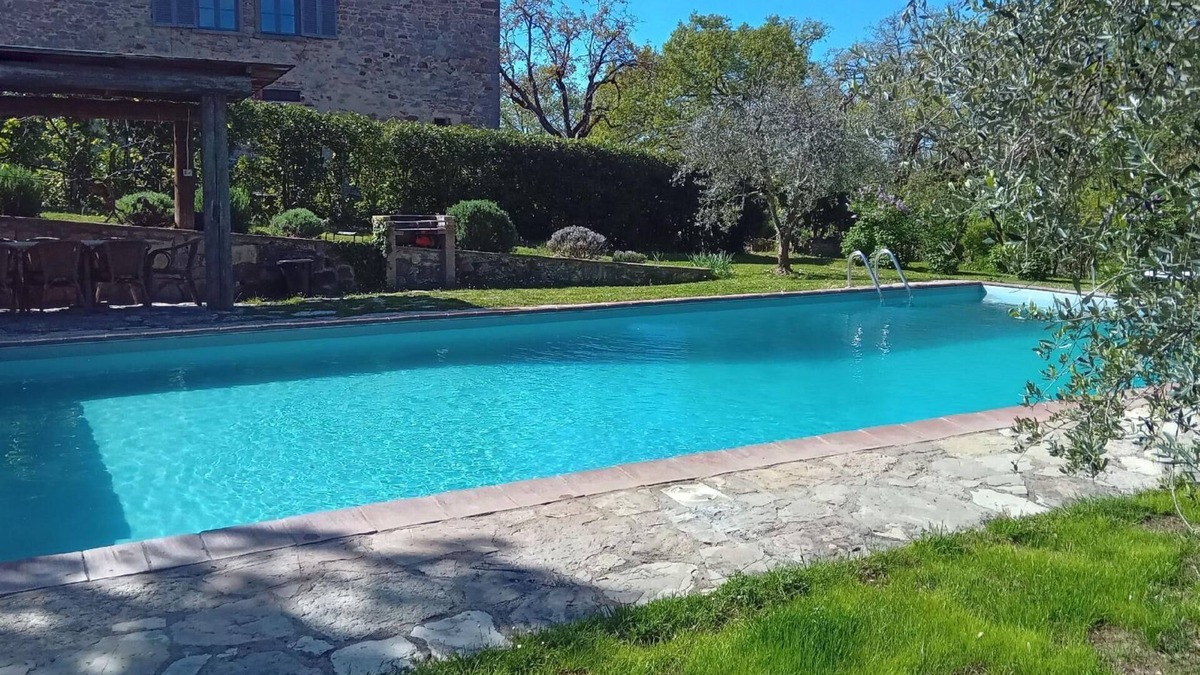 Gaiole in Chianti Apartment | Holiday apartment Gaiole in Chianti for 2 - 9 persons with 4 bedrooms - Twin house