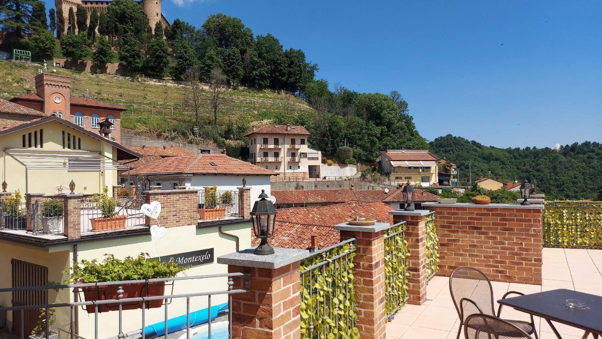 Monticello d'Alba House | Holiday apartment Monticello d'Alba for 1 - 2 persons with 1 bedroom - Holiday house