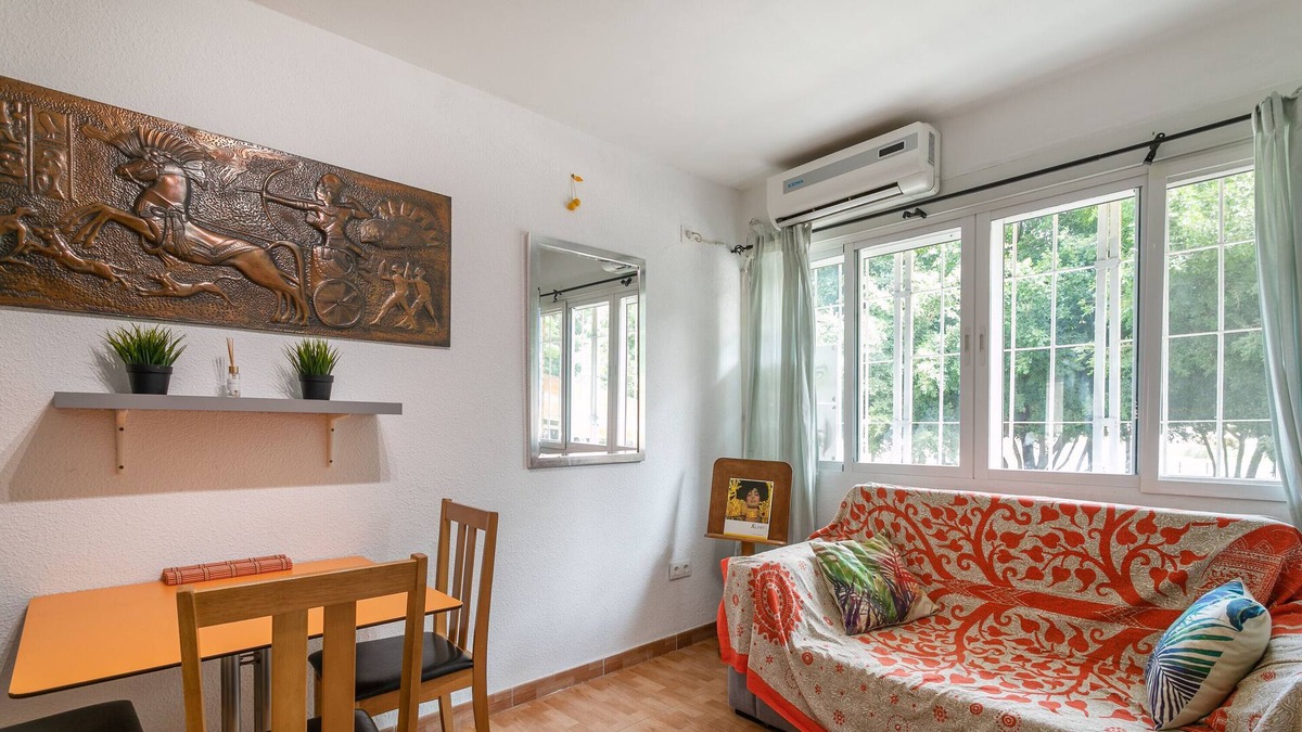 Pla del Bon Repos Apartment | Holiday Apartment "New Coquette" with Wi-Fi