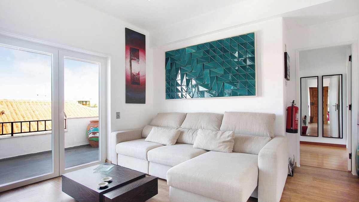 Nossa Senhora do Populo Apartment | Holiday Apartment "Da Alegria" with Private Terrace, Balcony & Wi-Fi