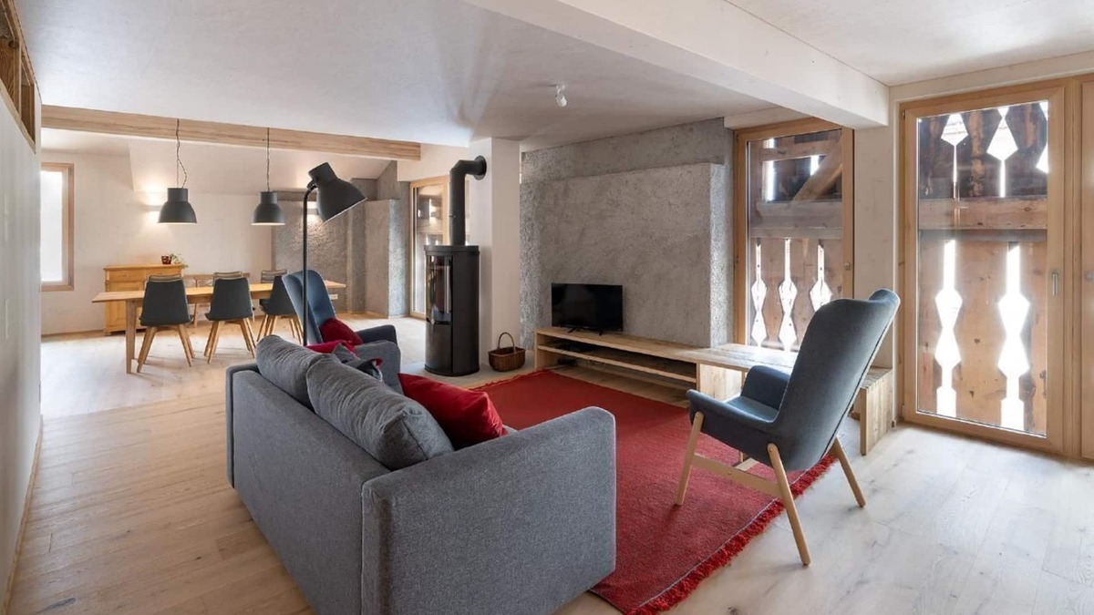 Berguen Apartment | Holiday apartment Bergün/Bravuogn for 1 - 5 persons with 2 bedrooms - Holiday apartment in one or