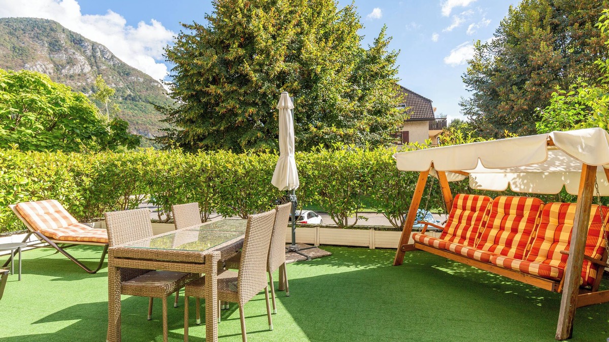 Annecy-le-Vieux Apartment | Holiday Apartment 'Maison Bruno' with Private Terrace & Wi-Fi