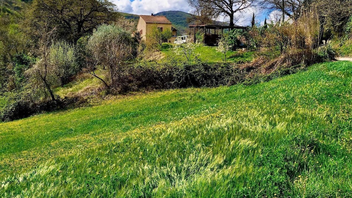 Arcevia House | Holiday apartment Arcevia for 1 - 6 persons with 3 bedrooms - Holiday house