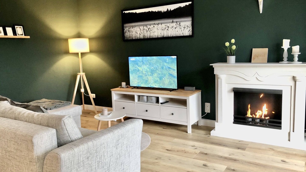 Lalendorf Apartment | Holiday apartment "Auszeit am See" - In the Mecklenburgische Schweiz Nature Park, directly on the lake.