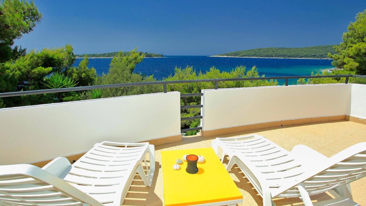 Potirna House | Holiday apartment Blato for 1 - 6 persons with 2 bedrooms - Holiday house