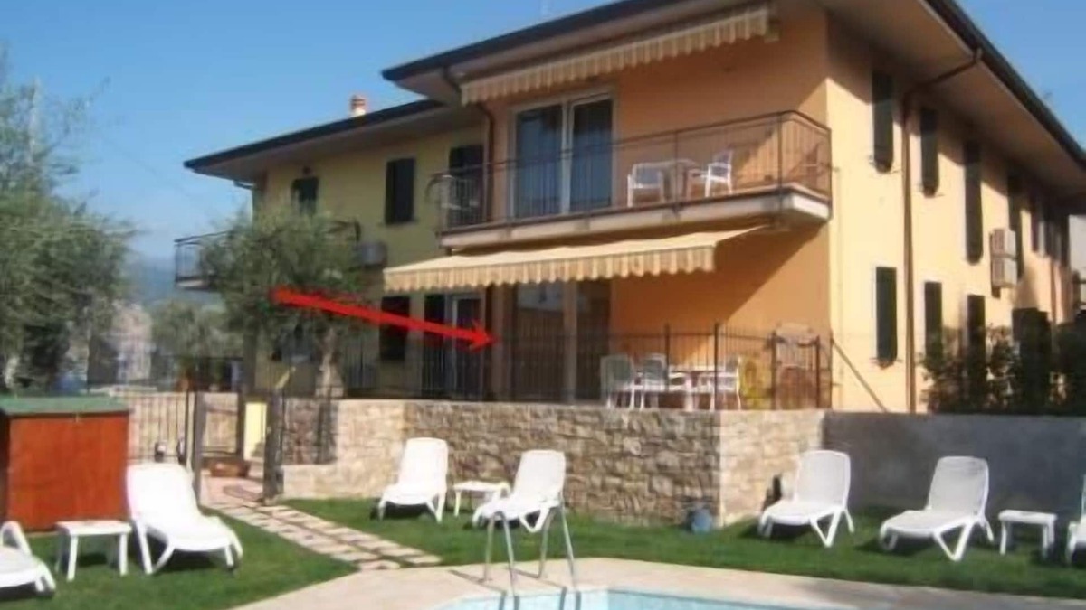 Magugnago Apartment | Holiday apartment Brenzone for 1 - 6 persons with 2 bedrooms - Row house