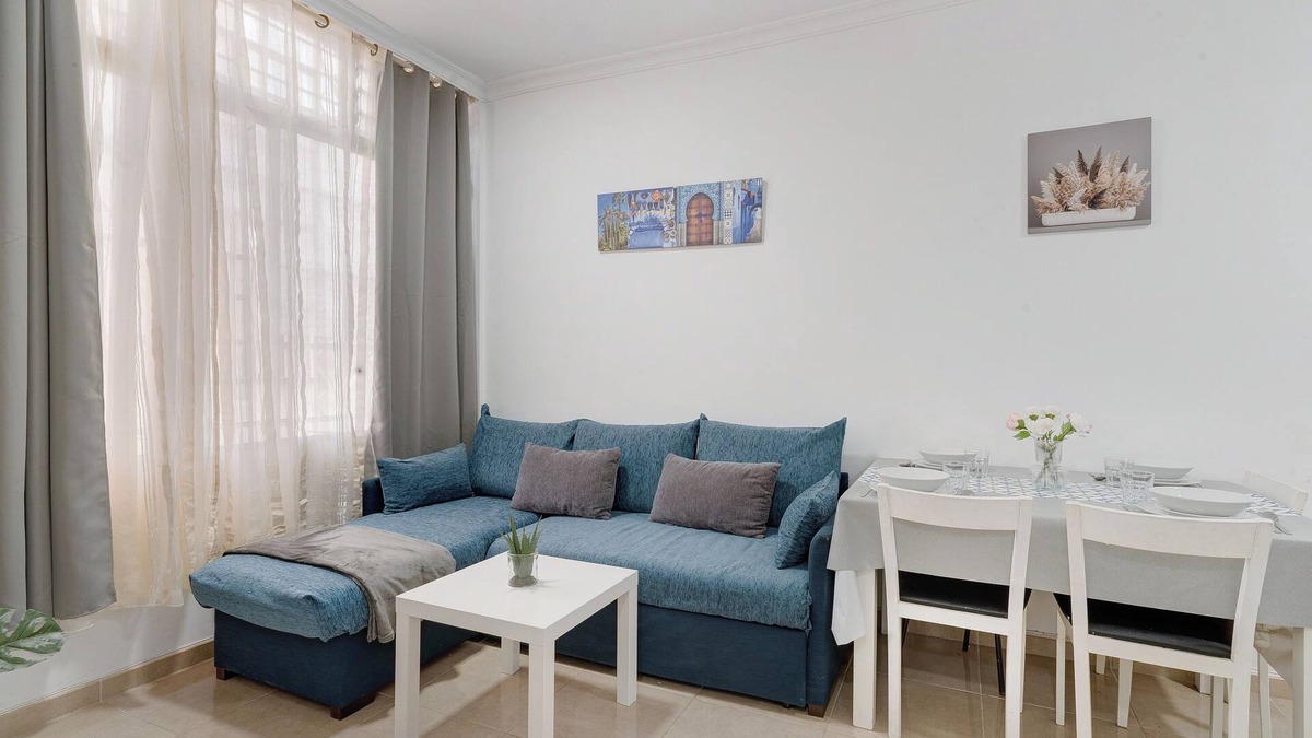 San Fernando Apartment | Holiday Apartment "Un Descanso 1" in City Center with Wi-Fi