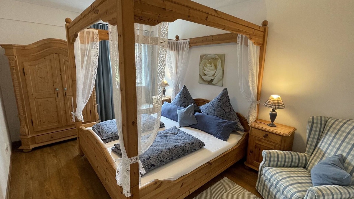 Homberg Apartment | Holiday apartment for up to 2 guests