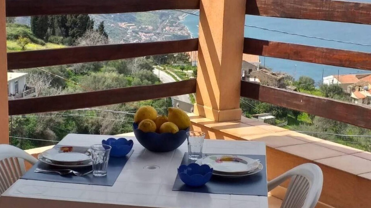 Santo Stefano Apartment | Holiday apartment Gioiosa Marea for 1 - 2 persons - Twin house