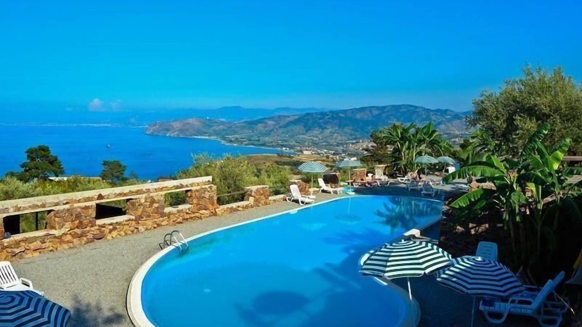 Santa Margherita Apartment | Holiday apartment Gioiosa Marea for 1 - 6 persons with 2 bedrooms - Holiday apartment