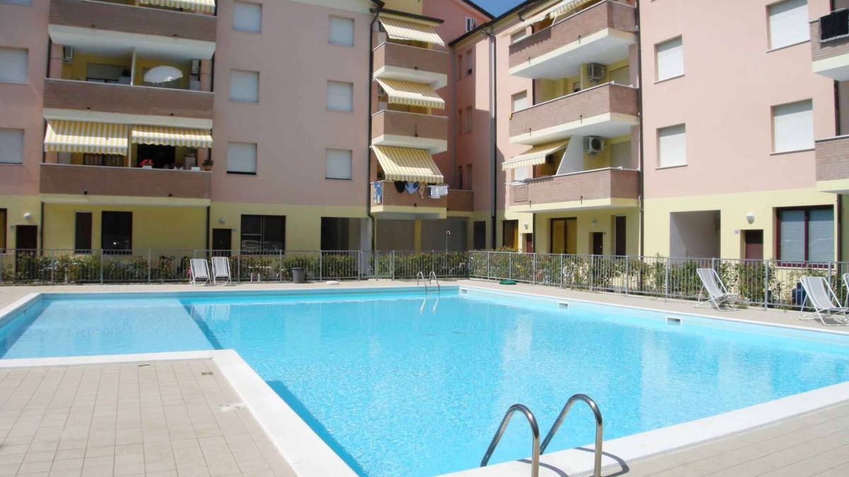 Rosapineta Apartment | Holiday apartment with outdoor swimming pool