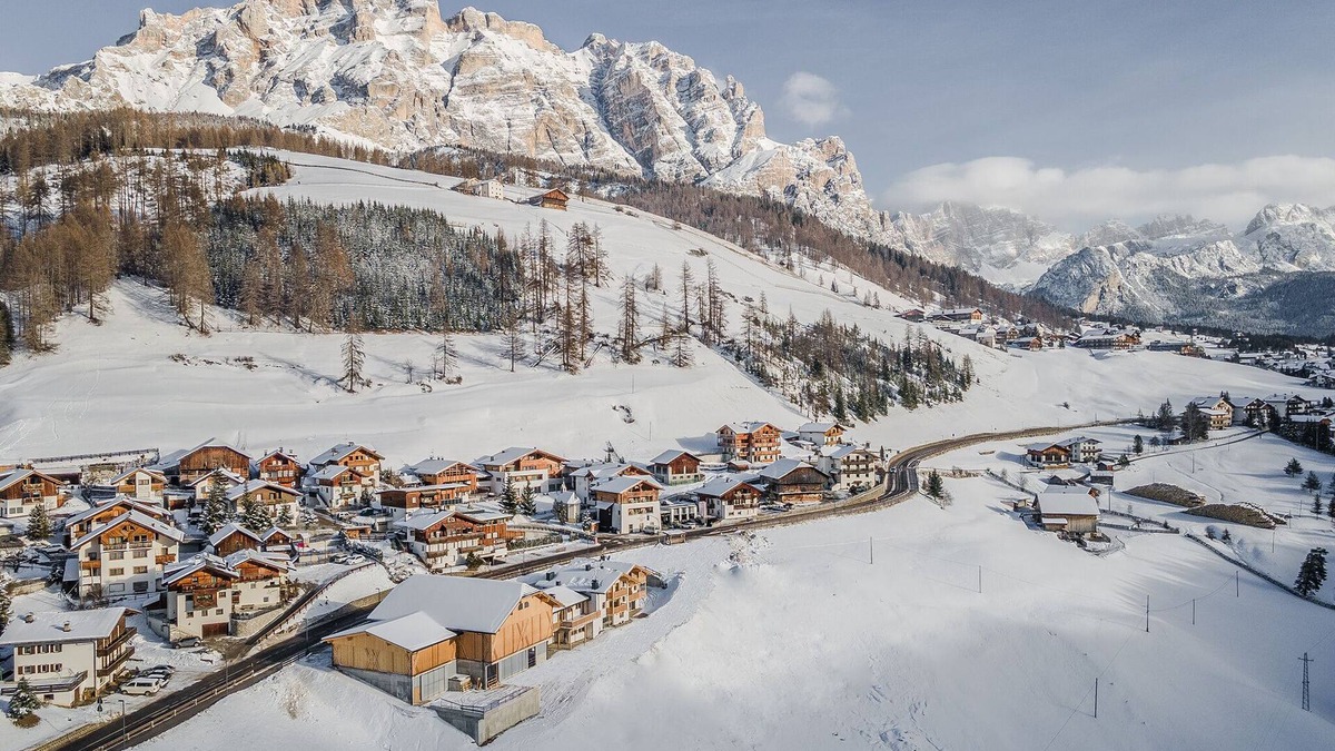 Badia Apartment | Holiday Apartment "Biohof Ruances Pré" with Mountain View, Private Terrace & Wi-Fi