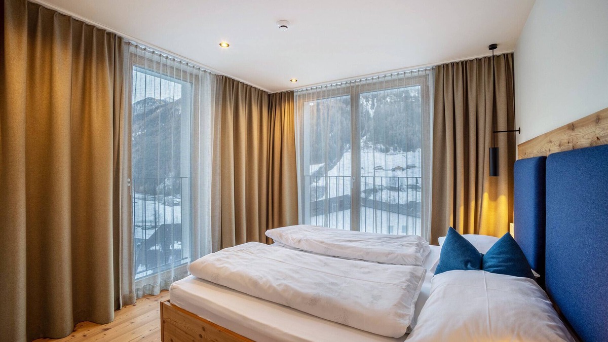 San Giacomo Apartment | Holiday Apartment "Stoana Apt 3-1" with Relaxing Wellness Area