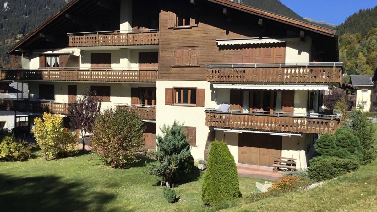 Klosters-Serneus Apartment | Holiday apartment Klosters for 1 - 5 persons with 2 bedrooms - Holiday apartment in one or multi-fam