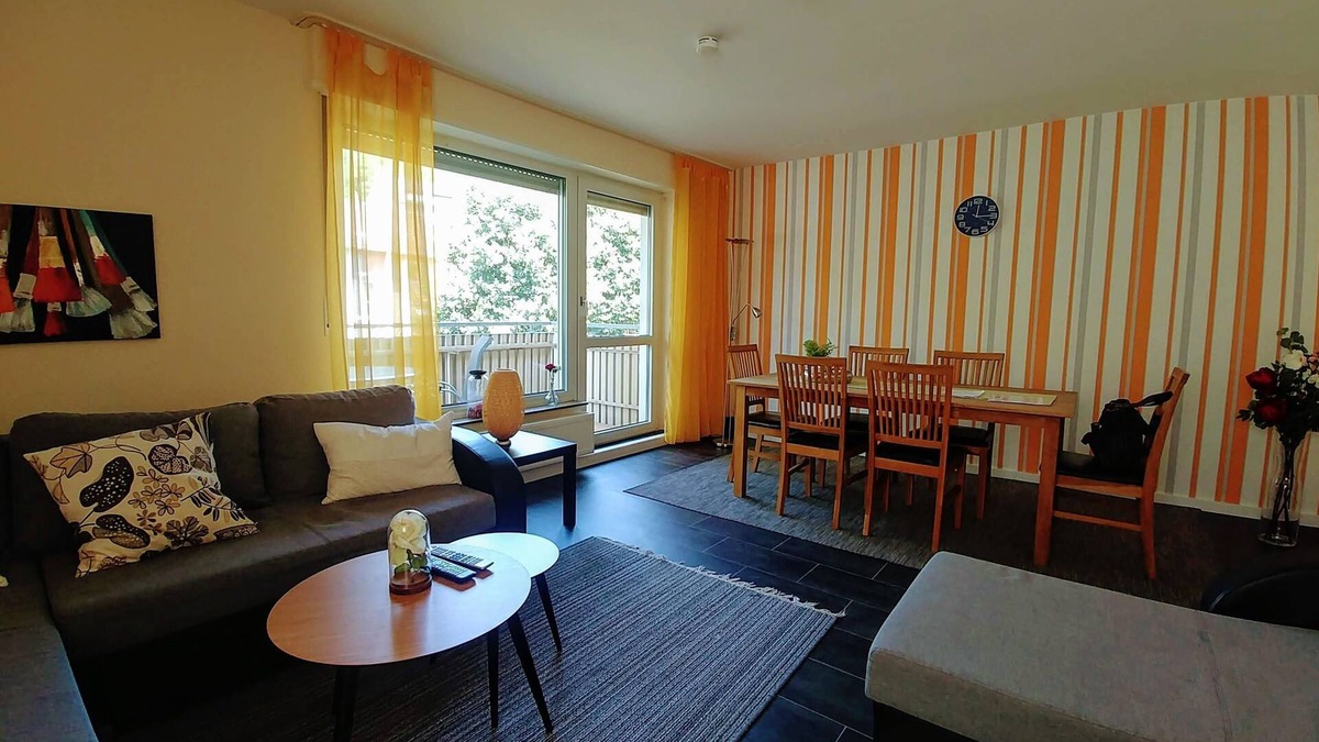 Sued Apartment | Holiday Apartment 'Koblenz City, Left Apartment' with Balcony and Wi-Fi