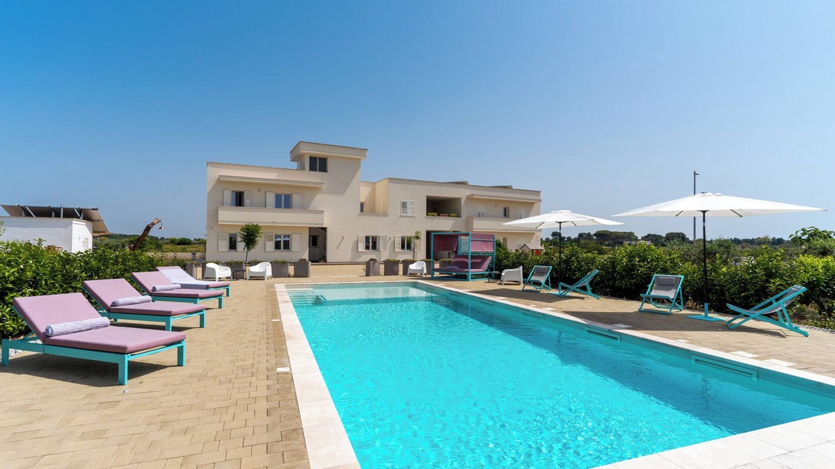 Galatone Apartment | Holiday Apartment "Le Scuderie 10" with Balcony, Shared Pool & Wi-Fi