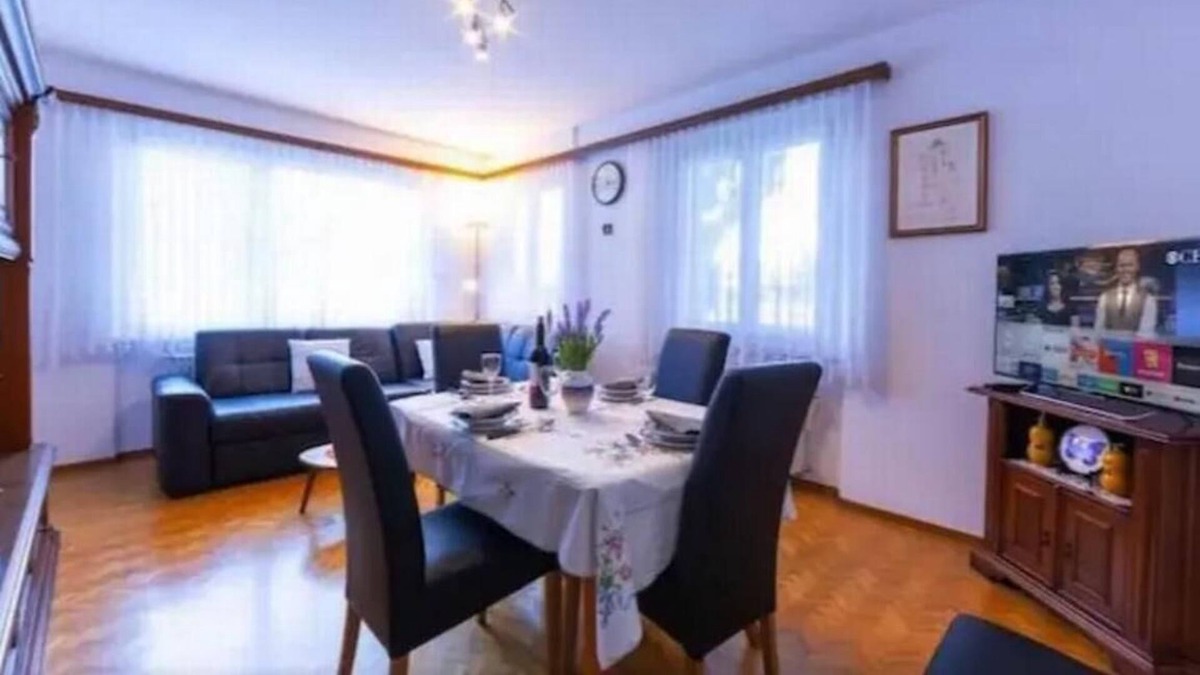 Magadino Apartment | Holiday apartment Quartino for 6 persons with 3 bedrooms - Holiday apartment in a farmhouse