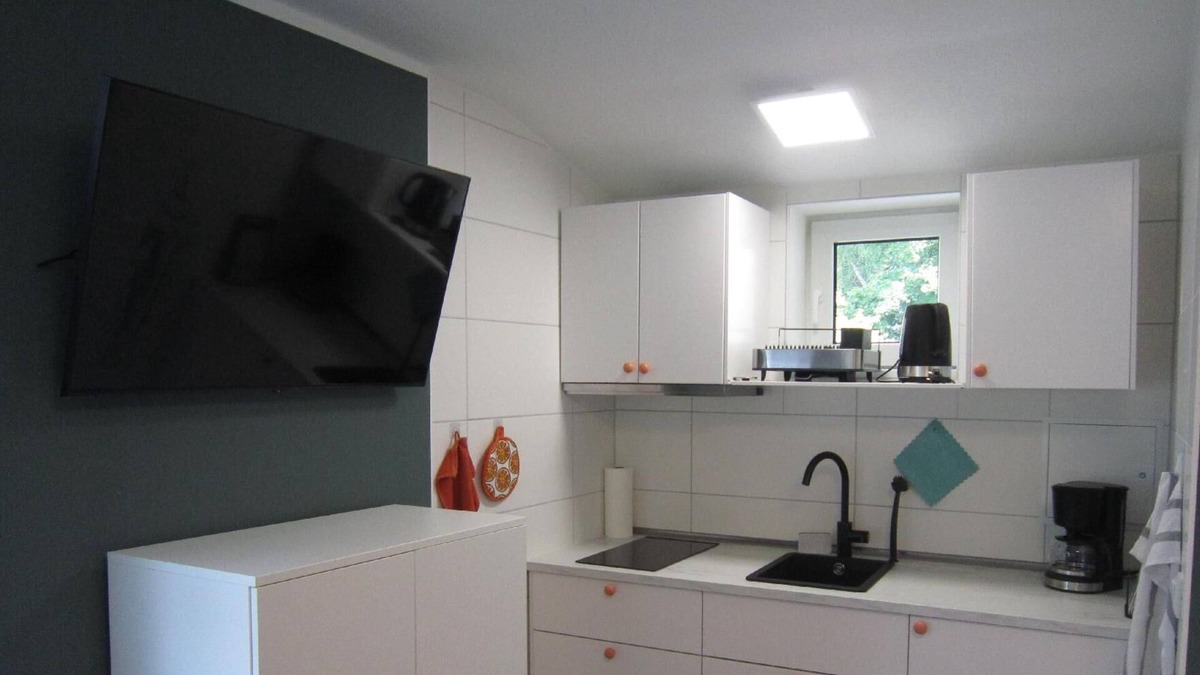 Gartenstadt-Stadtweide Apartment | Holiday apartment Rostock for 1 person with 1 bedroom - Holiday apartment in one or multi-family hou