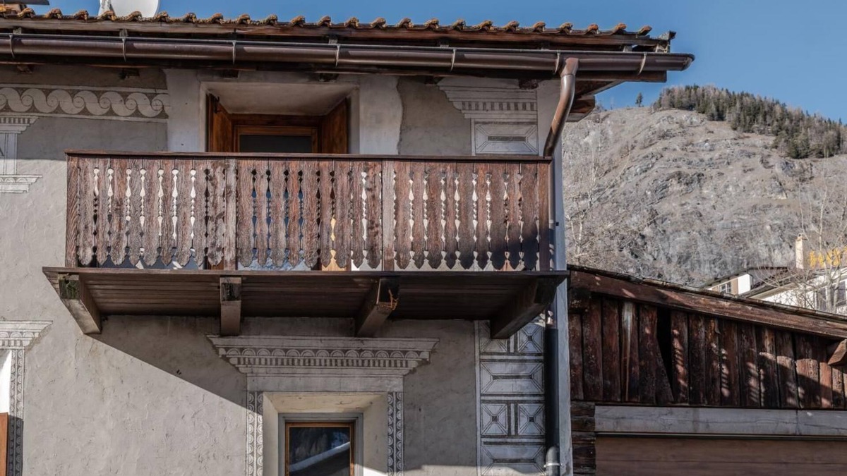 S-chanf Other | Holiday apartment S-chanf for 1 - 5 persons with 3 bedrooms - Farmhouse