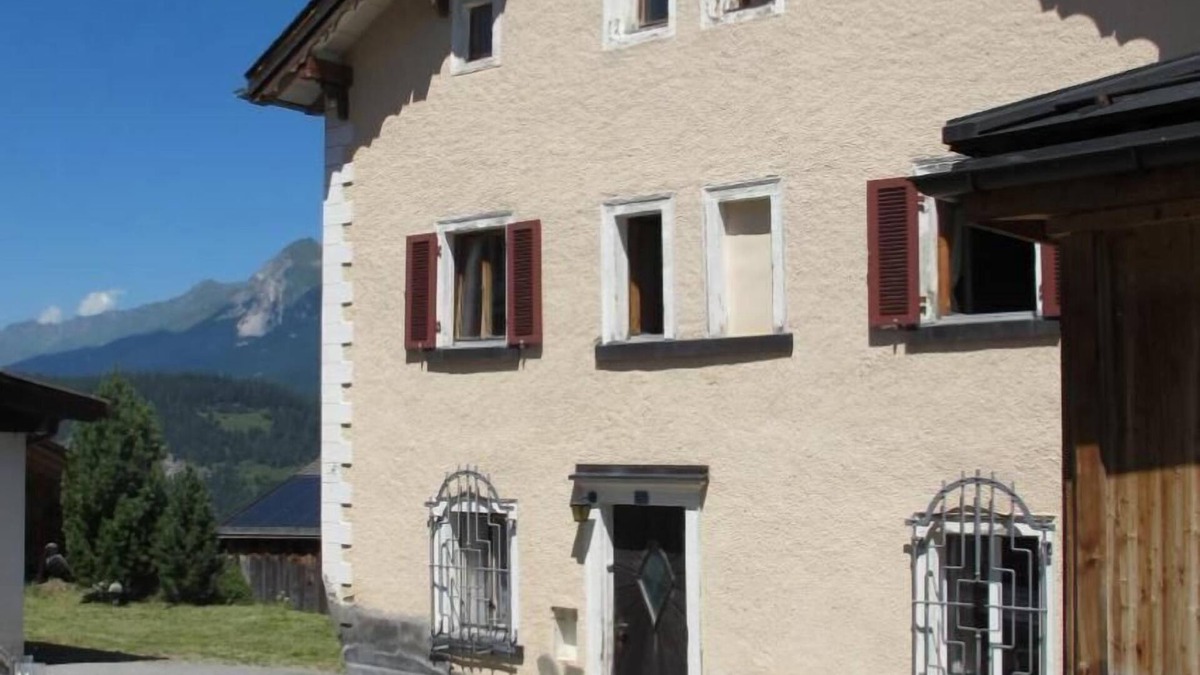 Stierva Apartment | Holiday apartment Stierva for 1 - 7 persons with 4 bedrooms - Holiday apartment