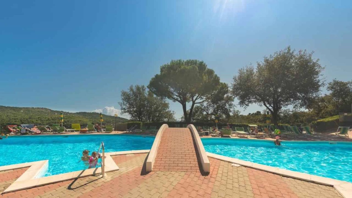 Marina di Andora Apartment | Holiday apartment with parking and swimming pool