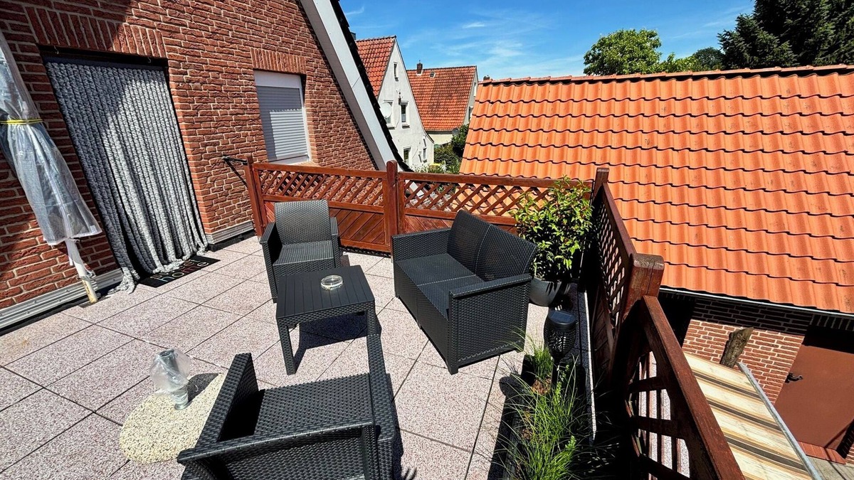 Bremervoerde Apartment | Holiday Appartment "Anne" with Balcony and Wi-Fi