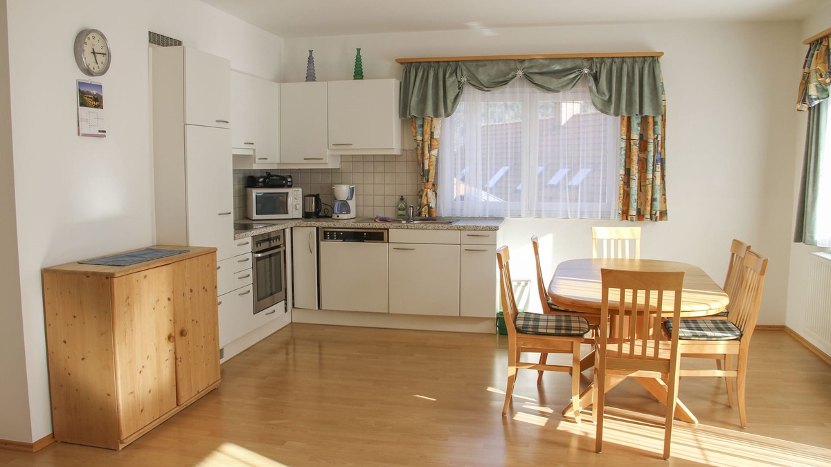 Puchberg Am Schneeberg Apartment | Holiday apartment *Haus Lenz* 70m²