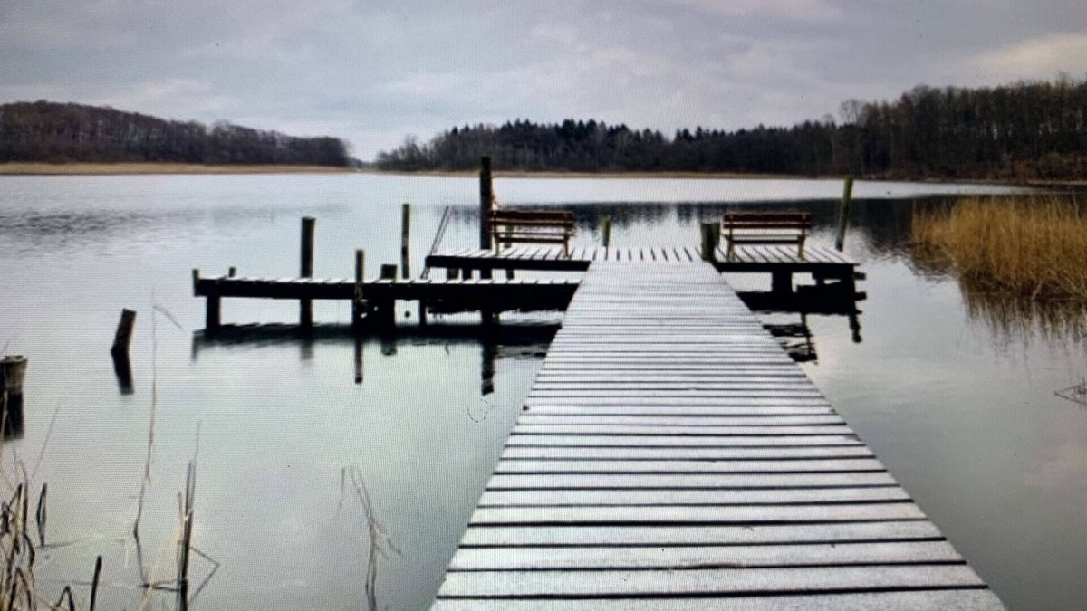 Lalendorf Apartment | HOLIDAY COMPLEX "Residence by the lake"