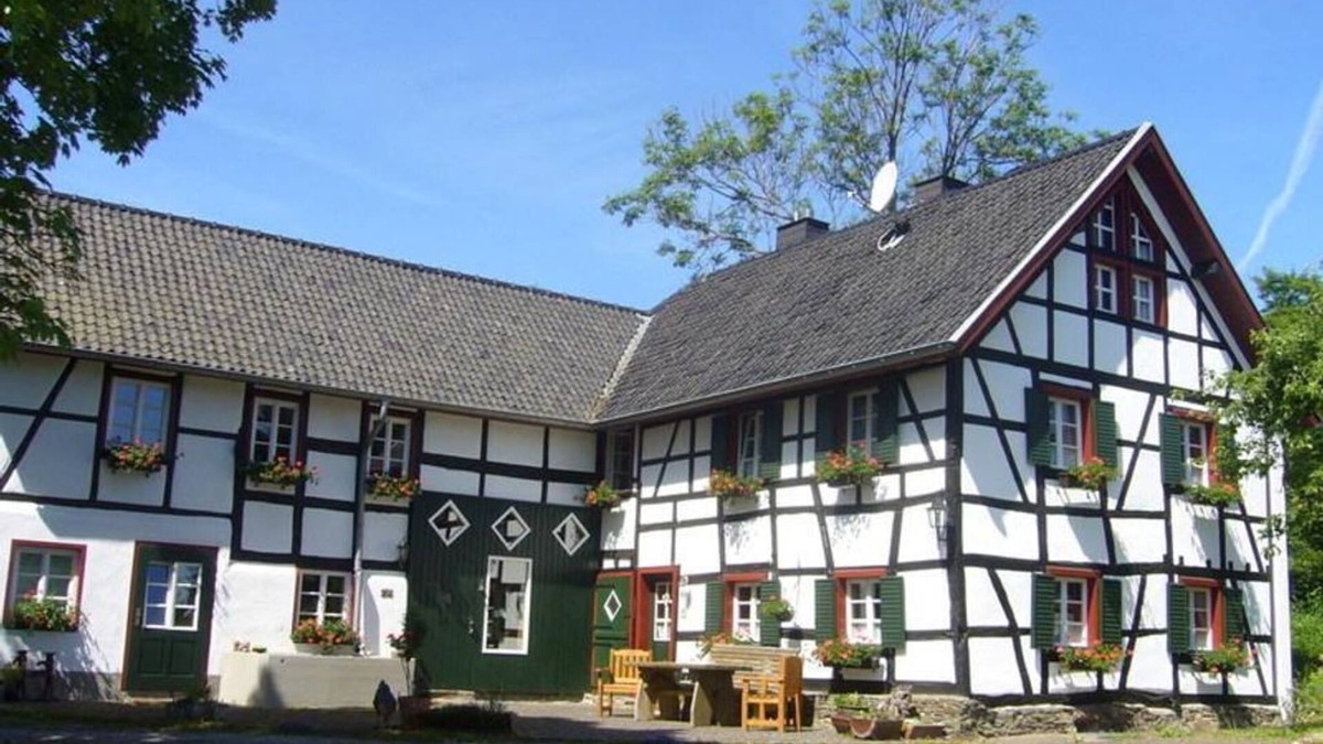 Hellenthal House | Holiday Cremer for up to 5 people - Holiday Cremer