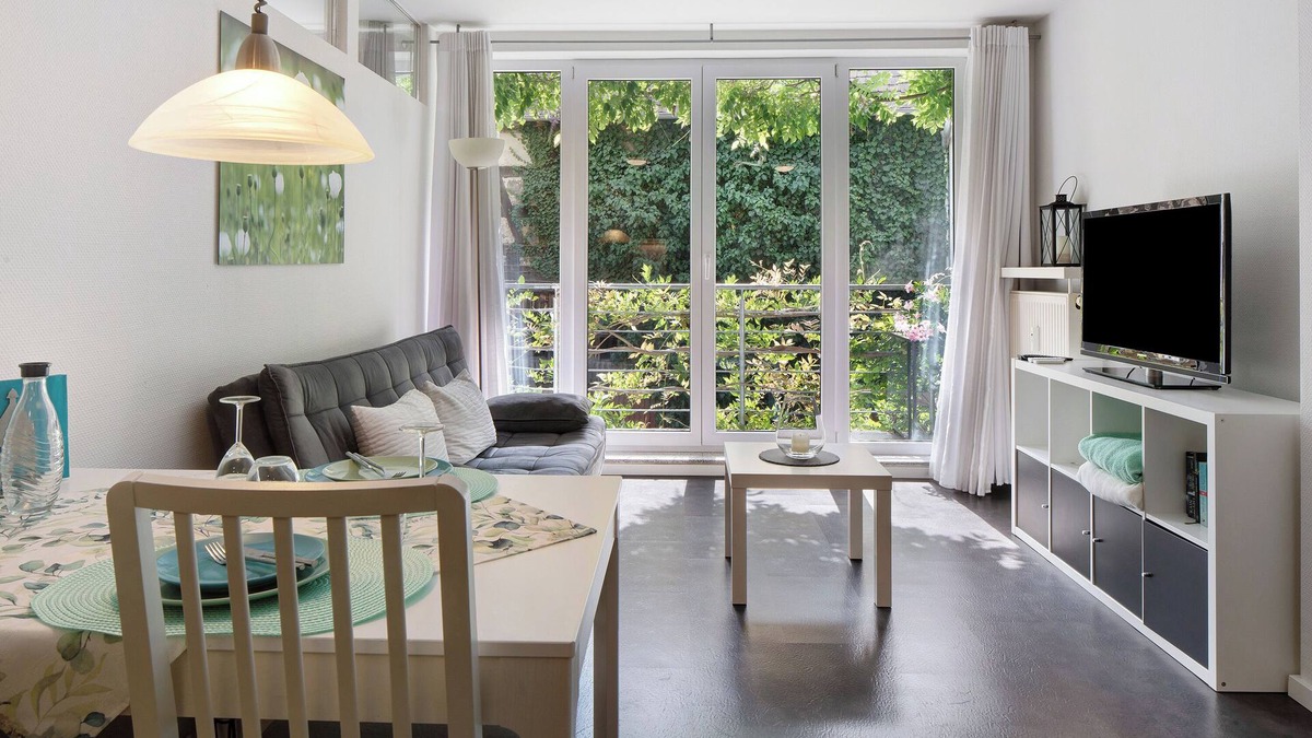 Endingen am Kaiserstuhl Apartment | Holiday Apartment "Am Torli" With Balcony