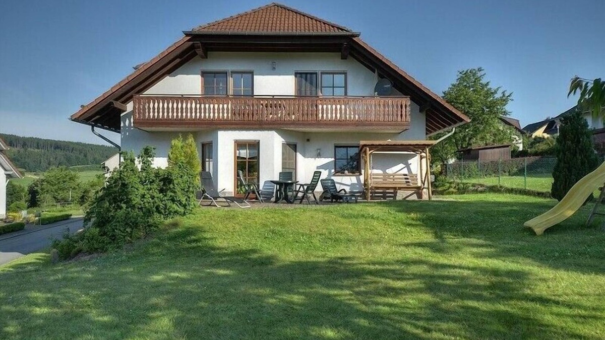 Altenlotheim Apartment | Holiday flat with wonderful view to the national parc Kellerwald-Edersee