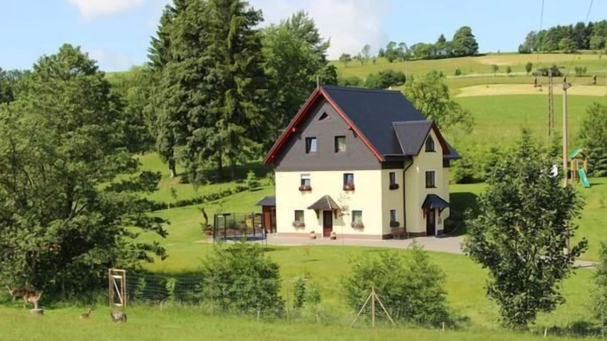 Dorfchemnitz Apartment | Holiday flat at the Erlermühlenbach