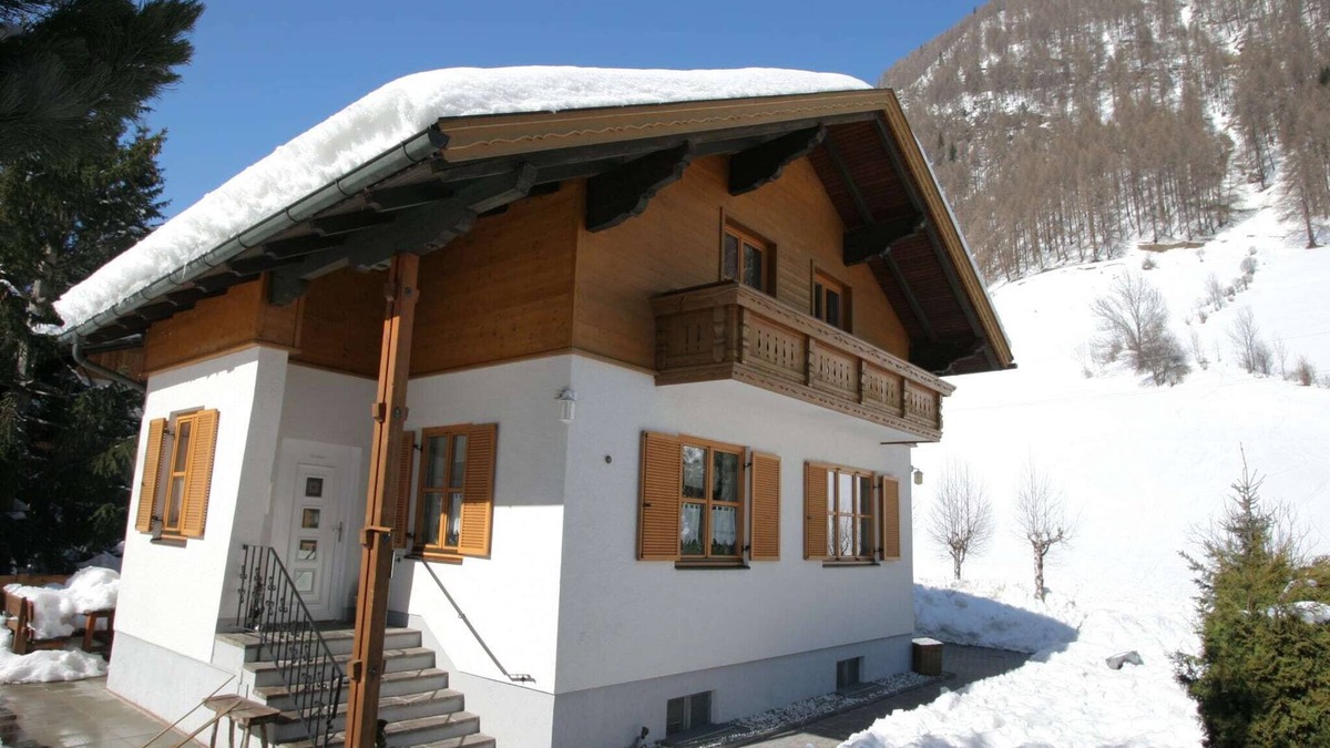 Rennweg am Katschberg House | Holiday Home in Rennweg near Ski Slopes