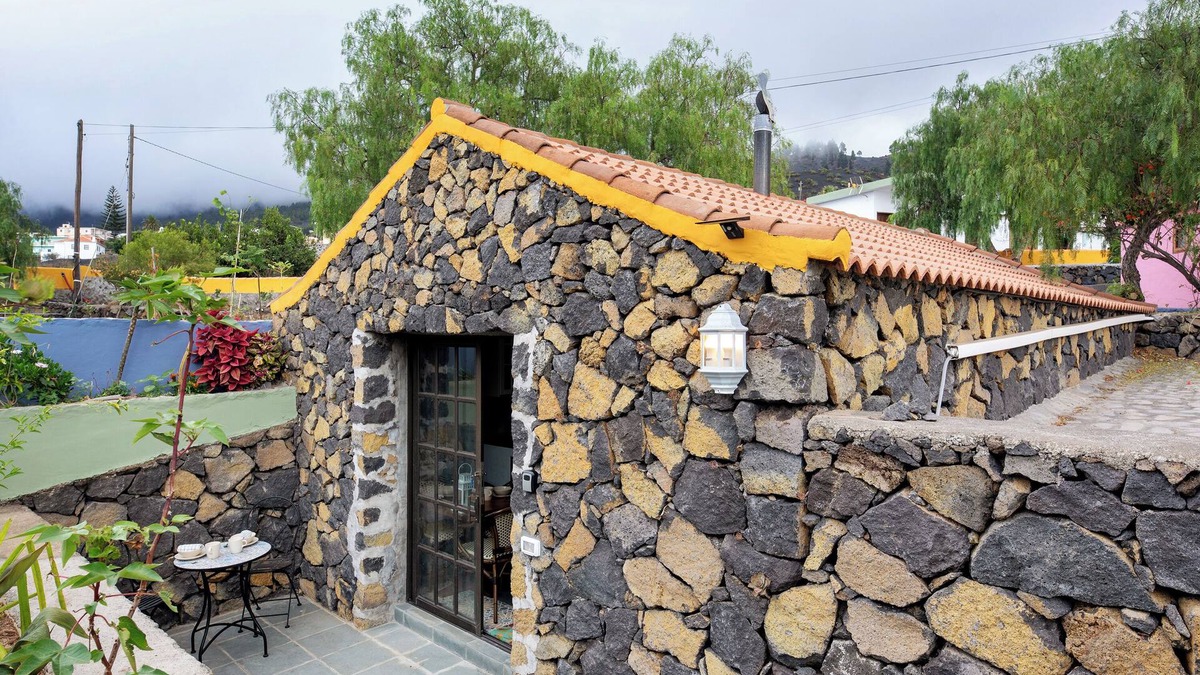 Los Llanos de Aridane House | Holiday Home 'El Pajerito De Los Bejeques' with Sea View, Wi-Fi and Air Conditioning